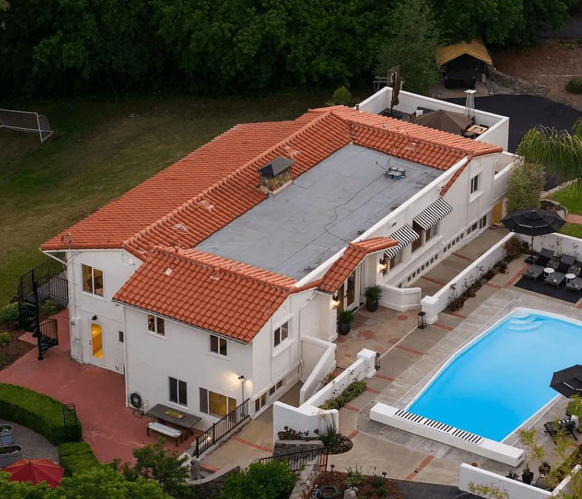 Modern Home Exterior